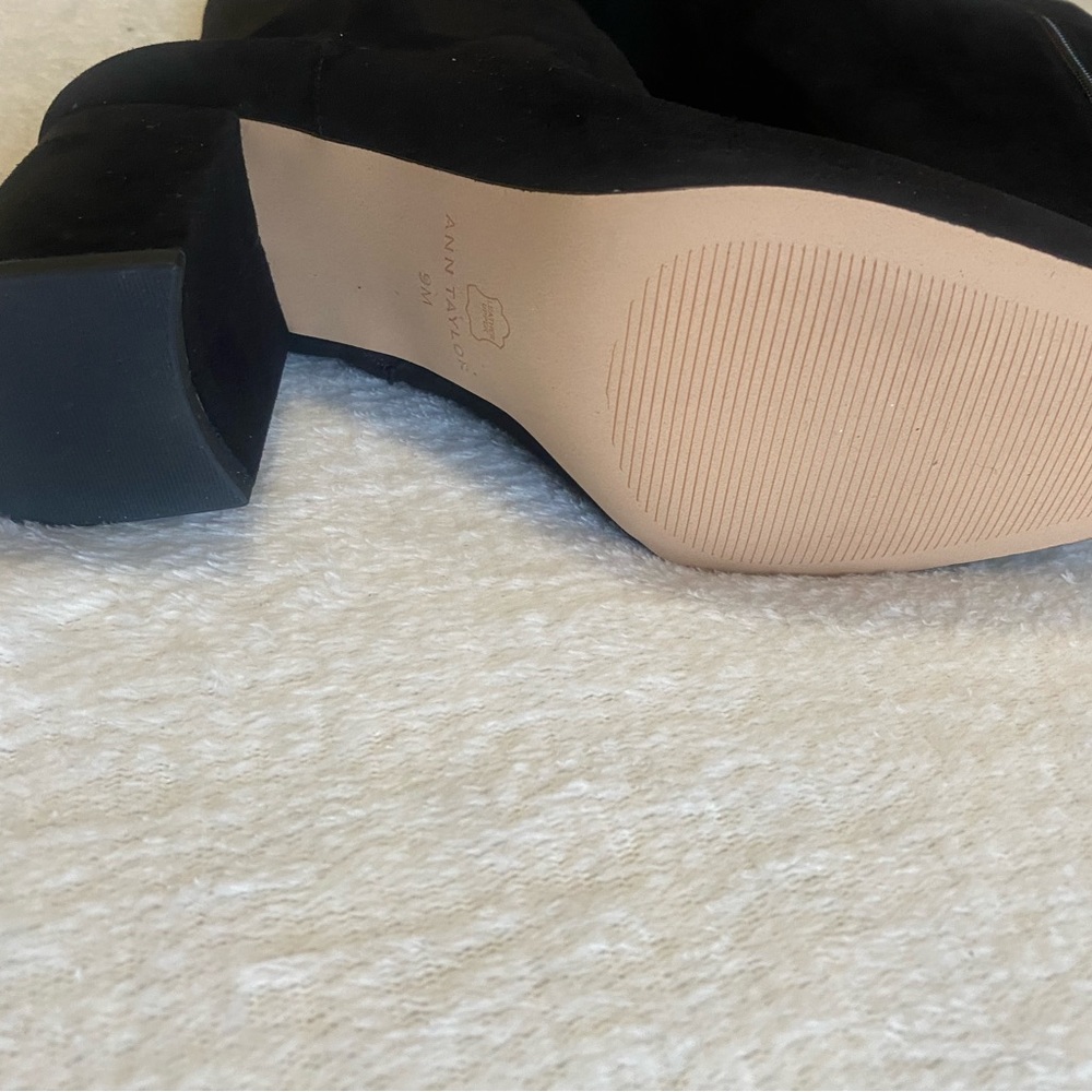 Ann Taylor 👢 - Picture 6 of 13
